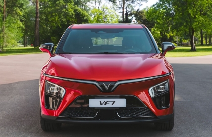 VinFast VF 7: Lựa chọn cho người cá tính hay mẫu SUV 
